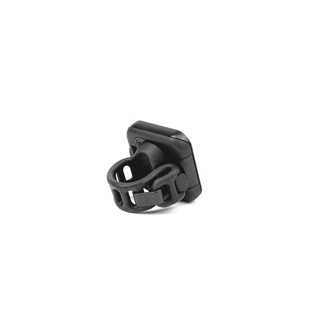 alternative angle of Peak Design Universal Bike Mount