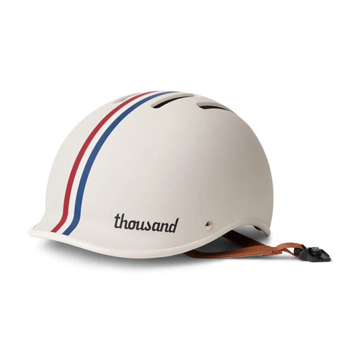 Studio image of the Thousand Heritage helmet in Speedway Creme. @color_speedway creme